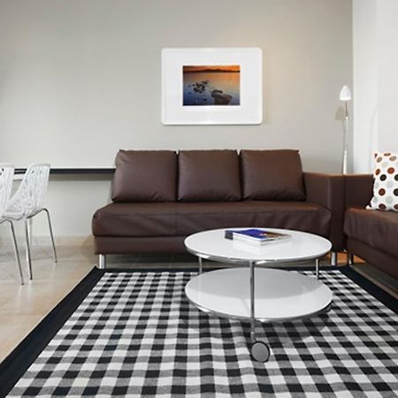 Barcelona Apartment Gran De Gracia Exterior photo
