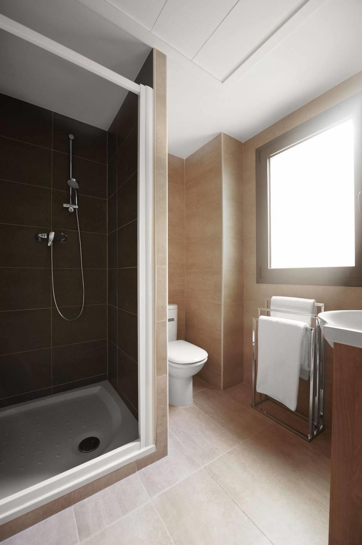 Barcelona Apartment Gran De Gracia Exterior photo