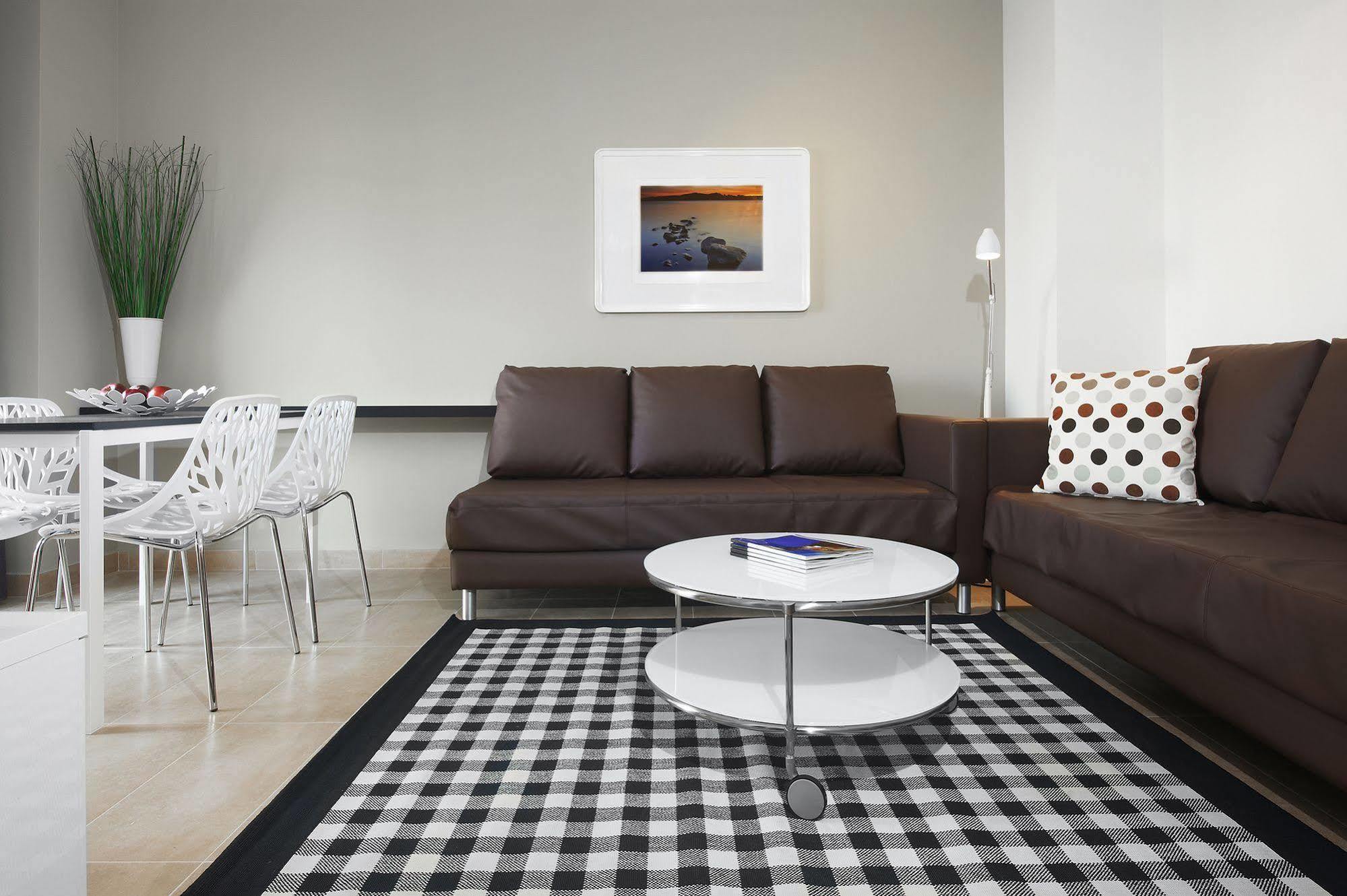 Barcelona Apartment Gran De Gracia Exterior photo